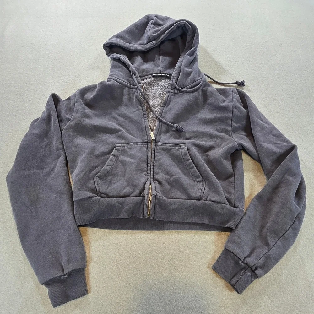 Brandy Melville Crystal Hoodie Womens One Size Charcoal Grey Cropped - Picture 1 of 5
